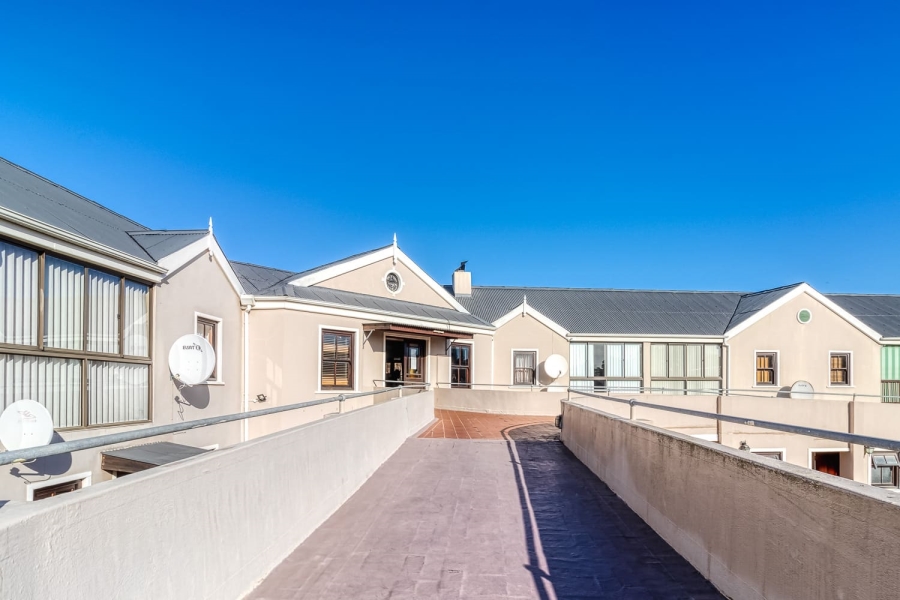 1 Bedroom Property for Sale in Arauna Western Cape